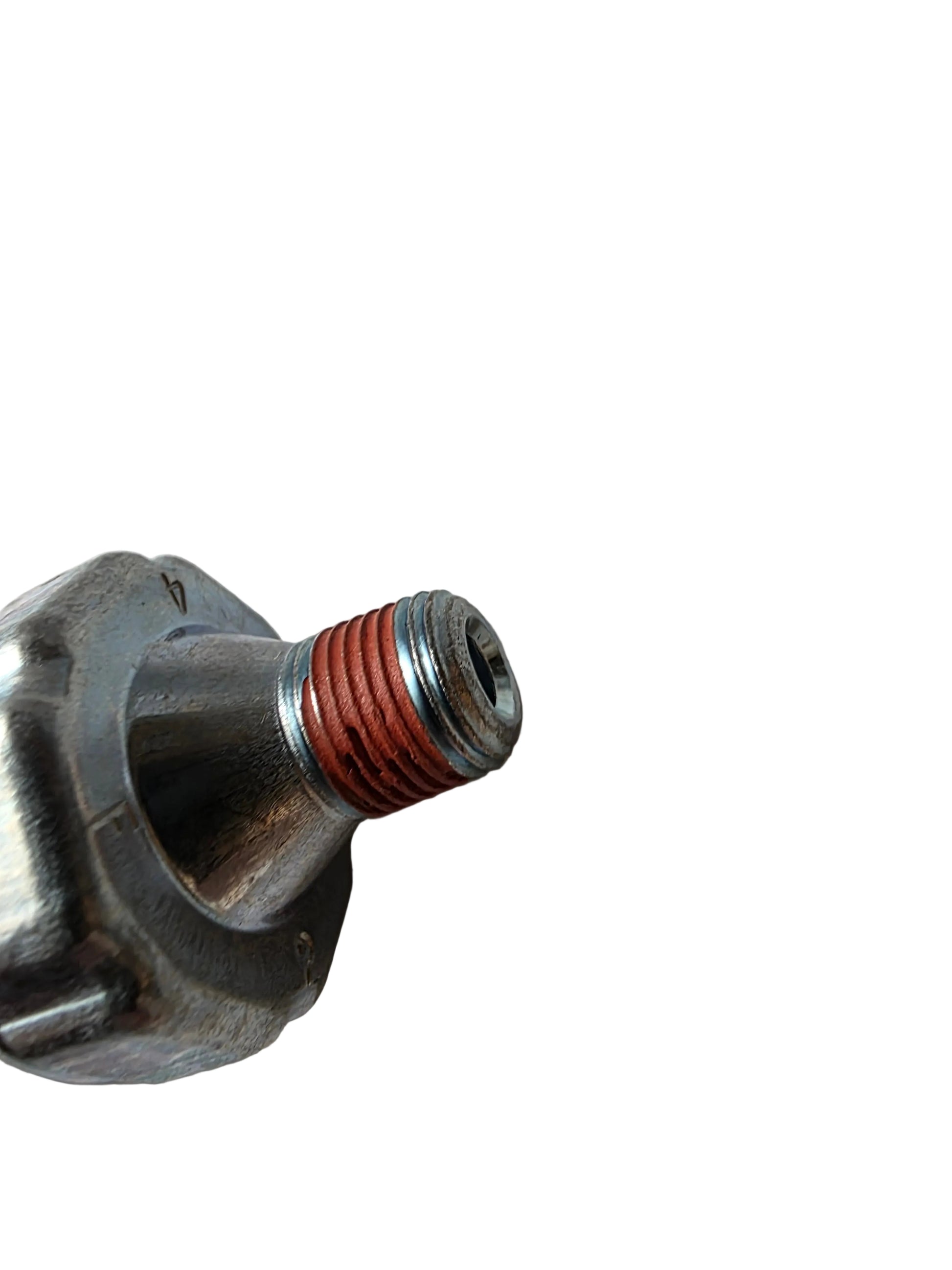 Genuine Navistar International 2037390C1 Air Brake Pressure Switch (Open @ 2-6 PSI)