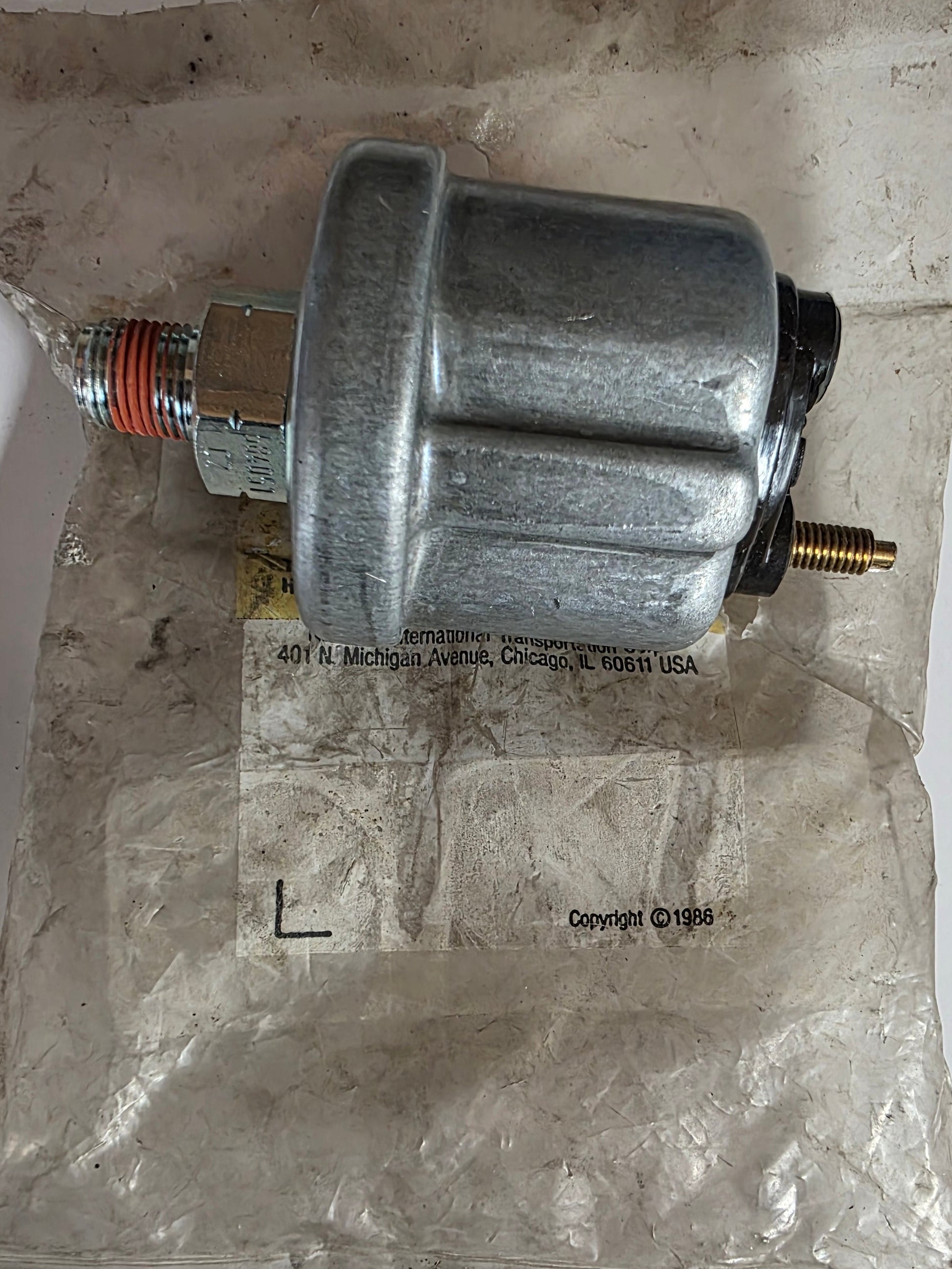 International Navistar 584051C1 Oil Pressure Sender Switch