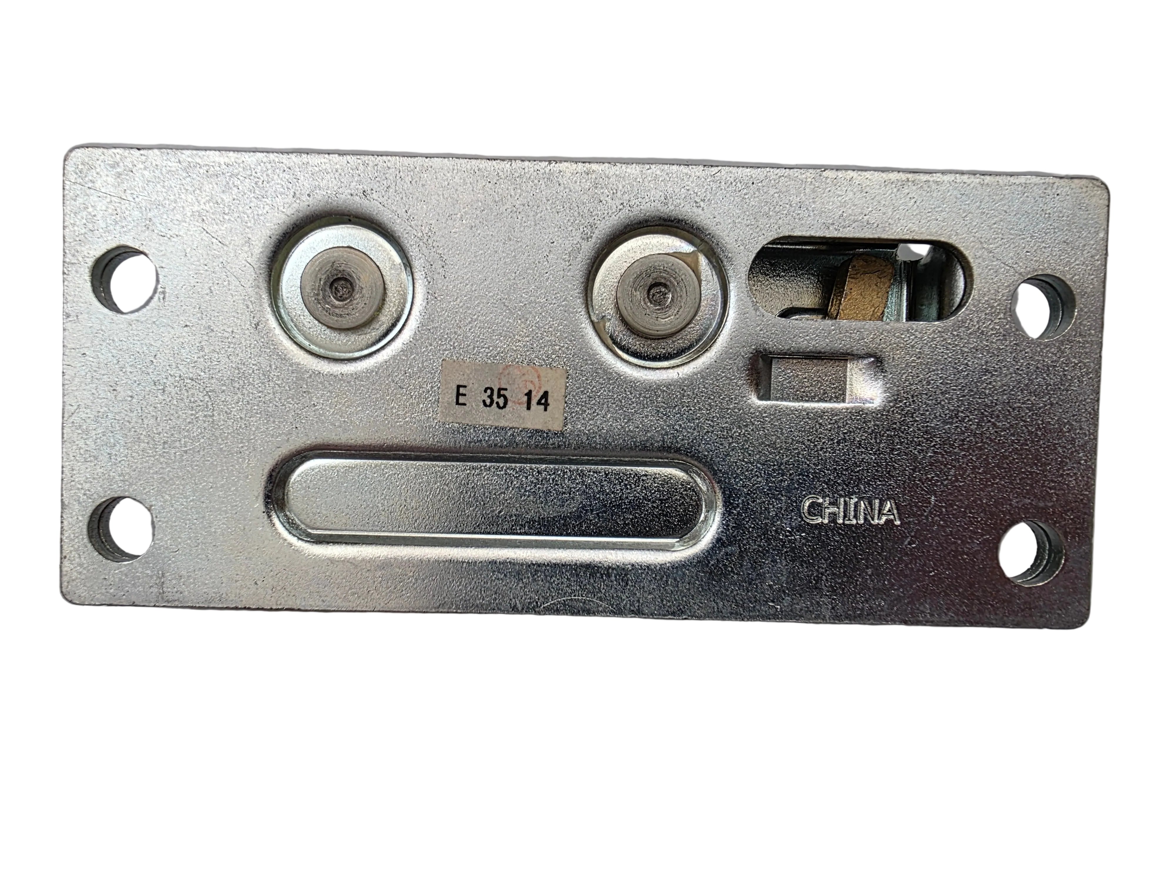 2513641C1 International Door Latch Back