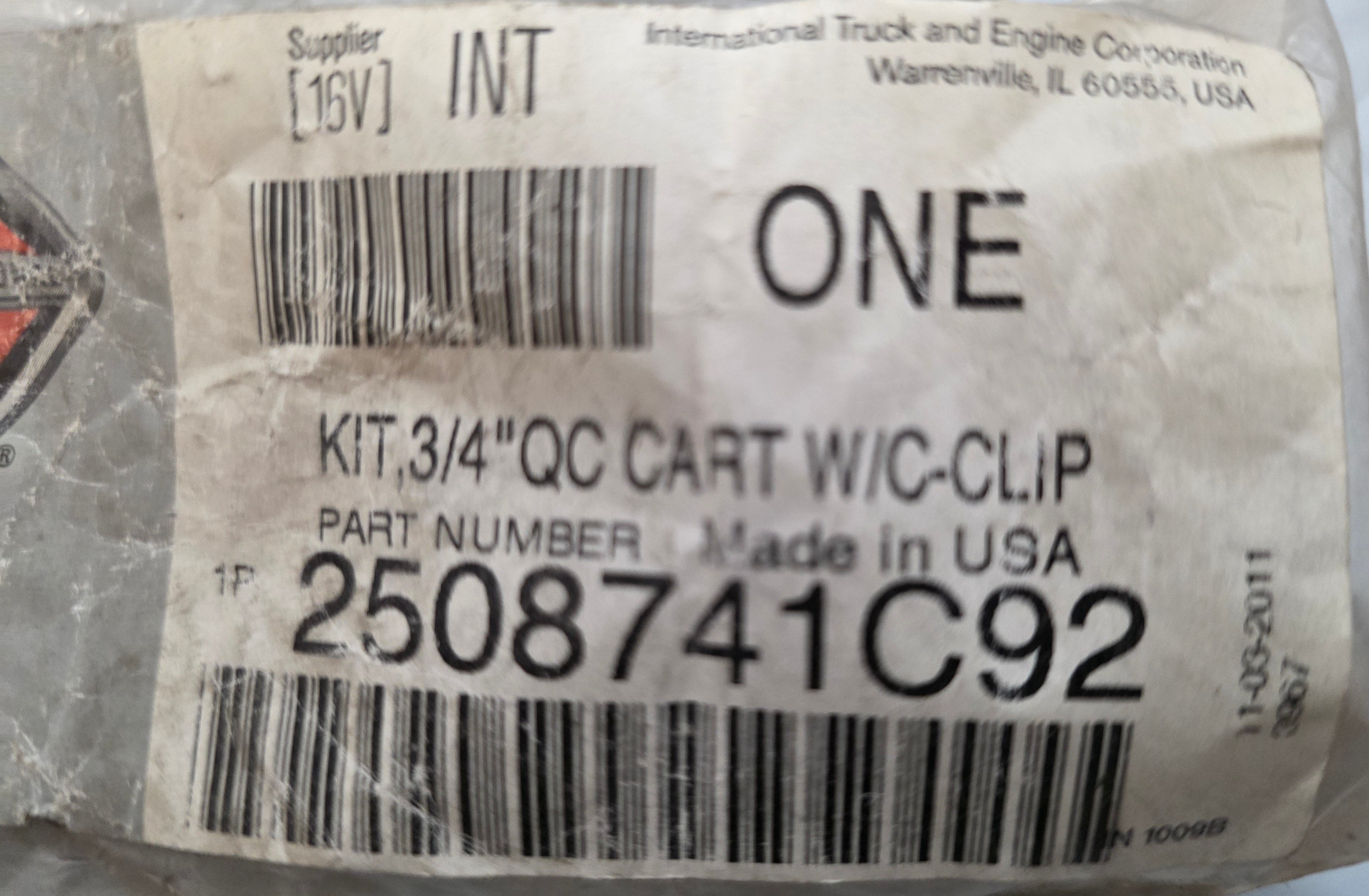 2508741C92 Genuine International 
3/4" Quick-Connect Cartridge Kit 
with C-Clip OEM Package