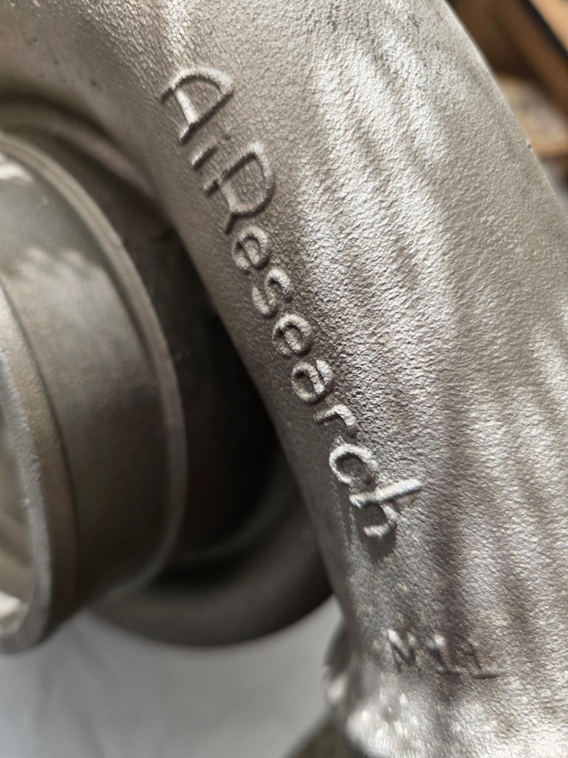 R510509 Genuine Detroit Diesel /AiResearch Turbocharger N.O.S.