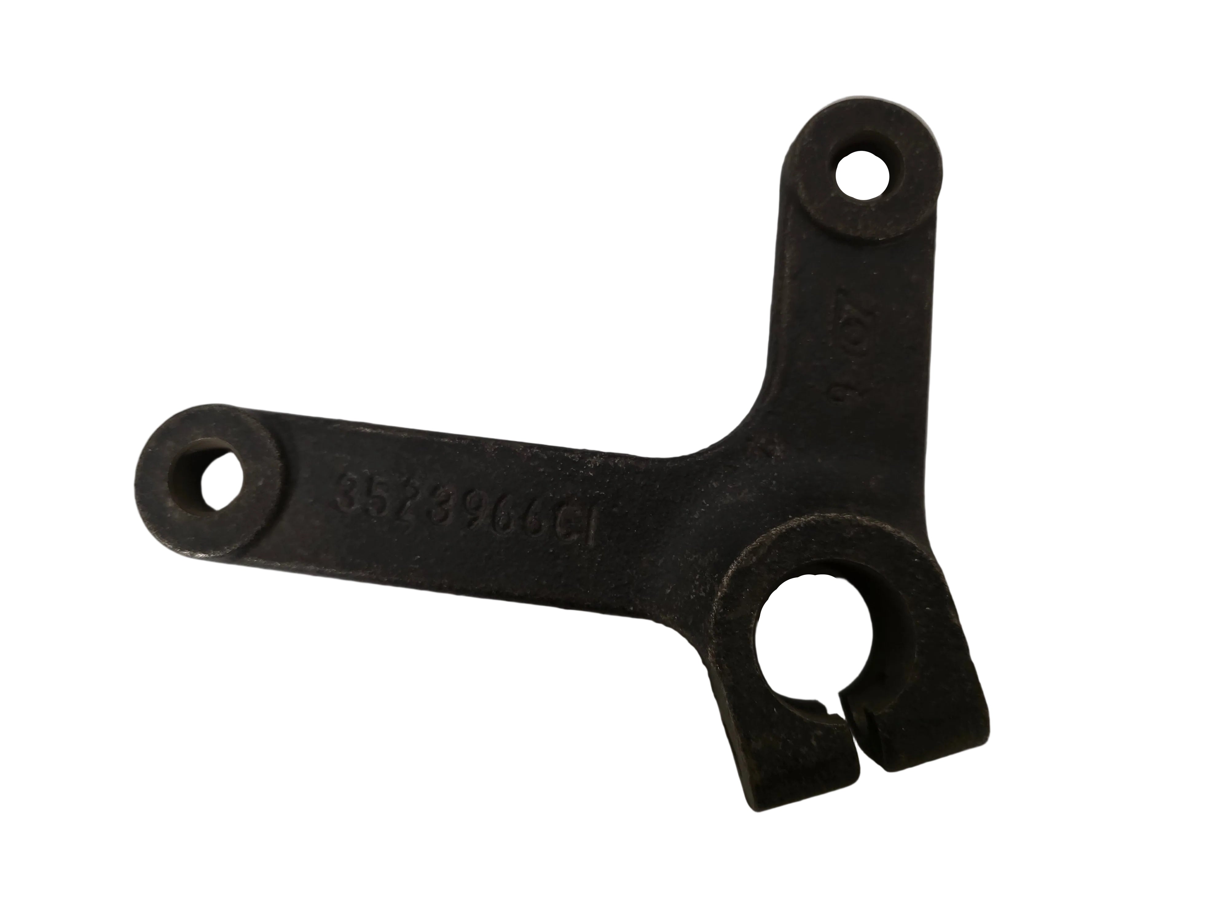 3523966C1 Genuine International Clutch Lever