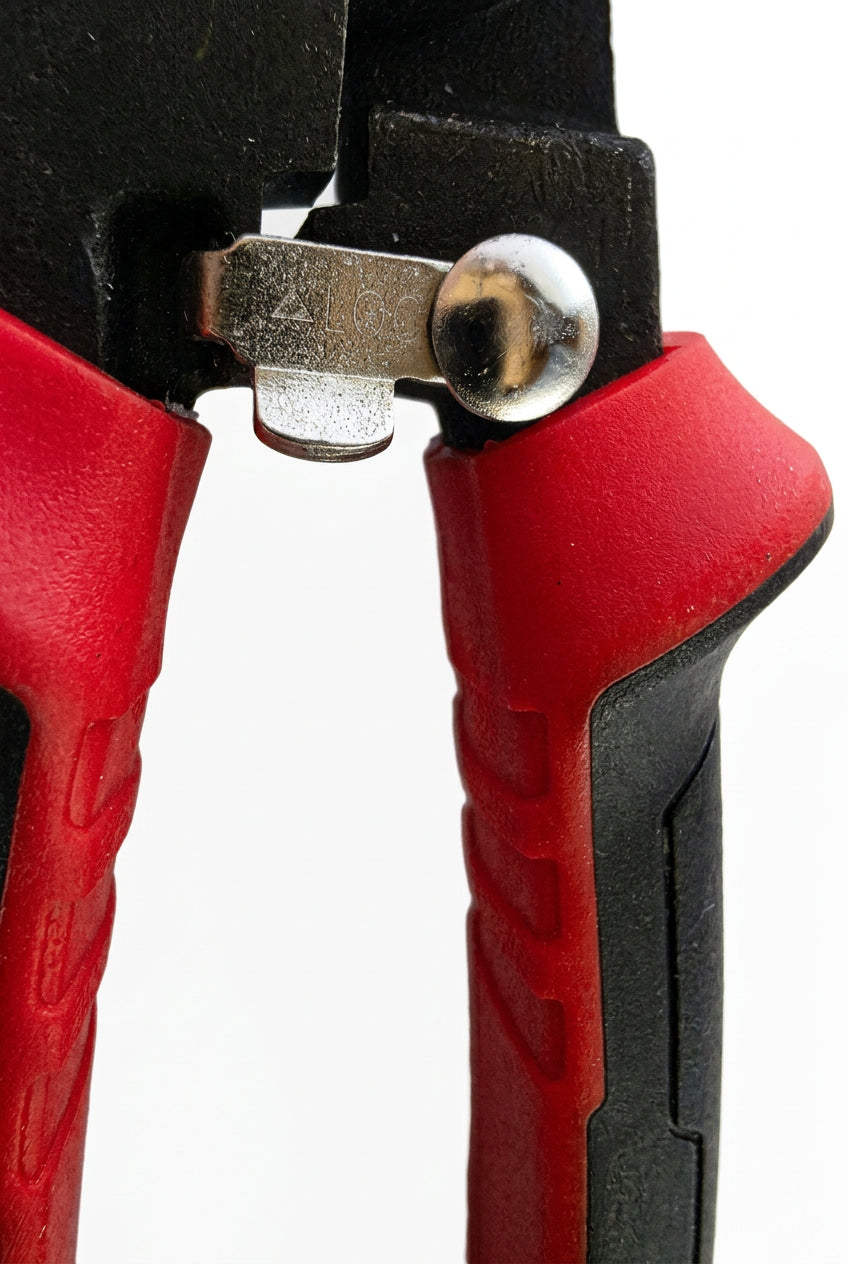 BBO Pro Tools - Pro Grade Multi-Function Wire Stripper & Crimping Pliers Locking Latch View