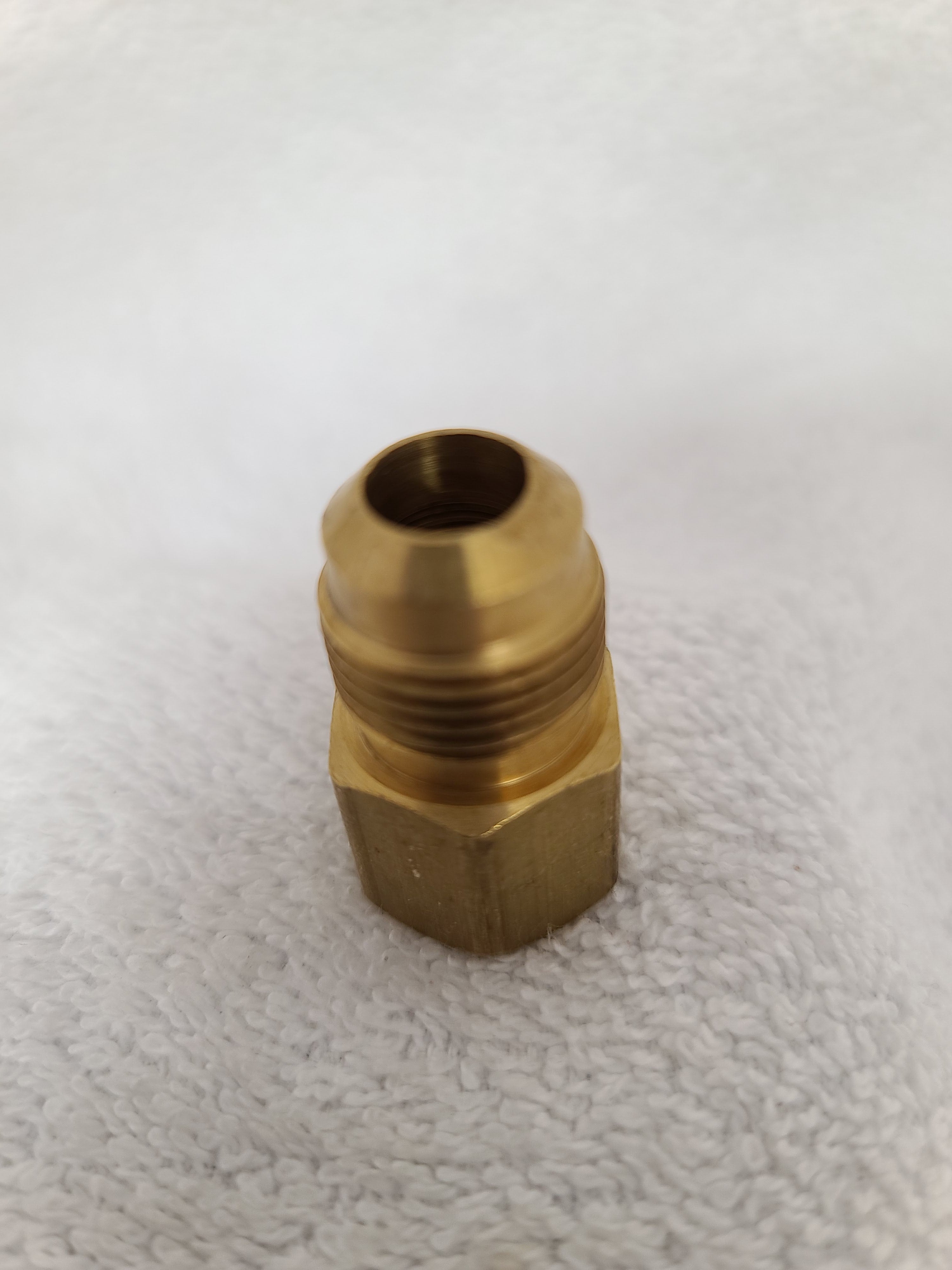 46X8X8 -1/2X1/2 SAE45* Brass Female Adapter