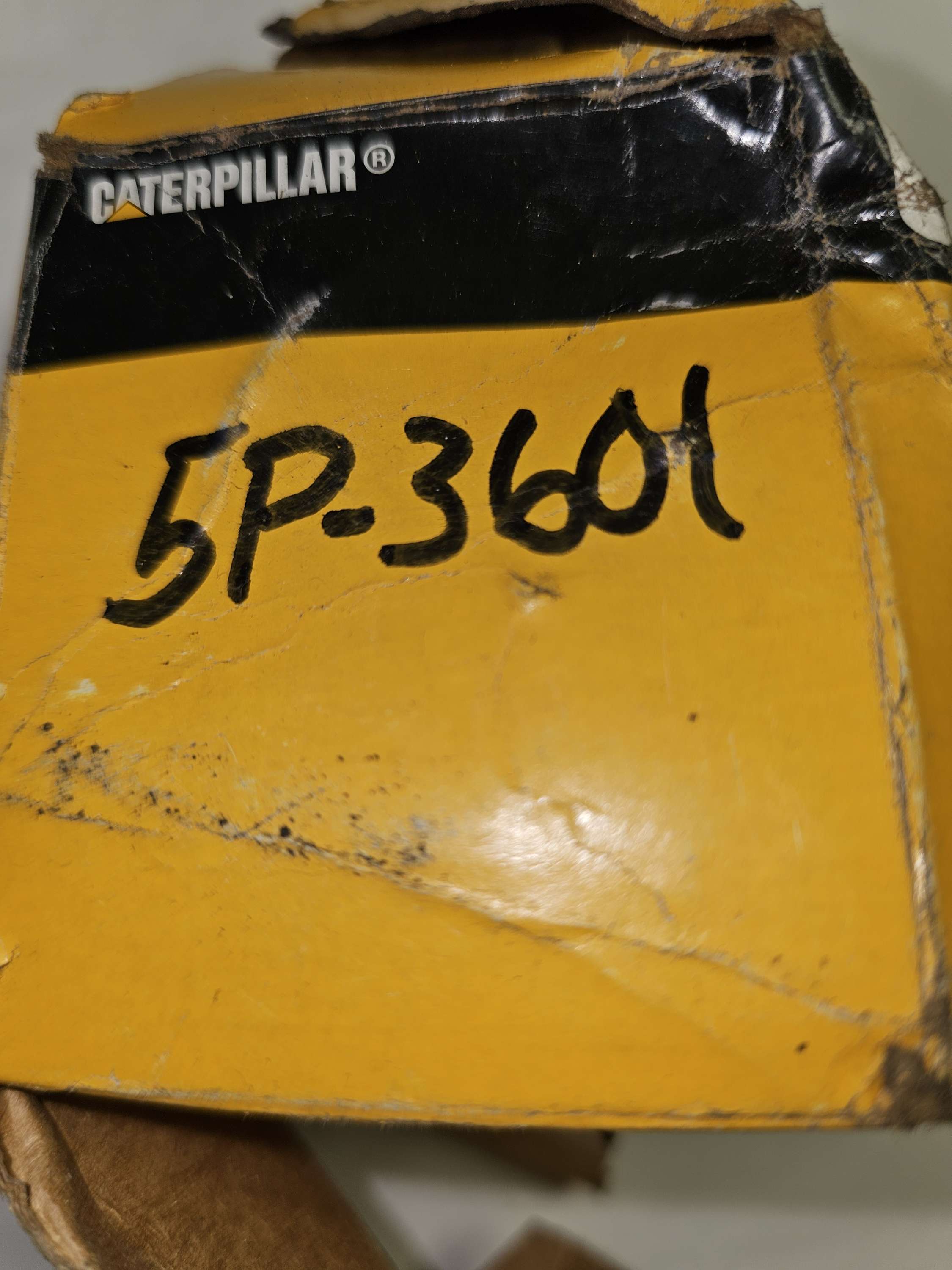 Caterpillar CAT 5P-3601 Adapter Lifter Caterpillar CAT 5P3601