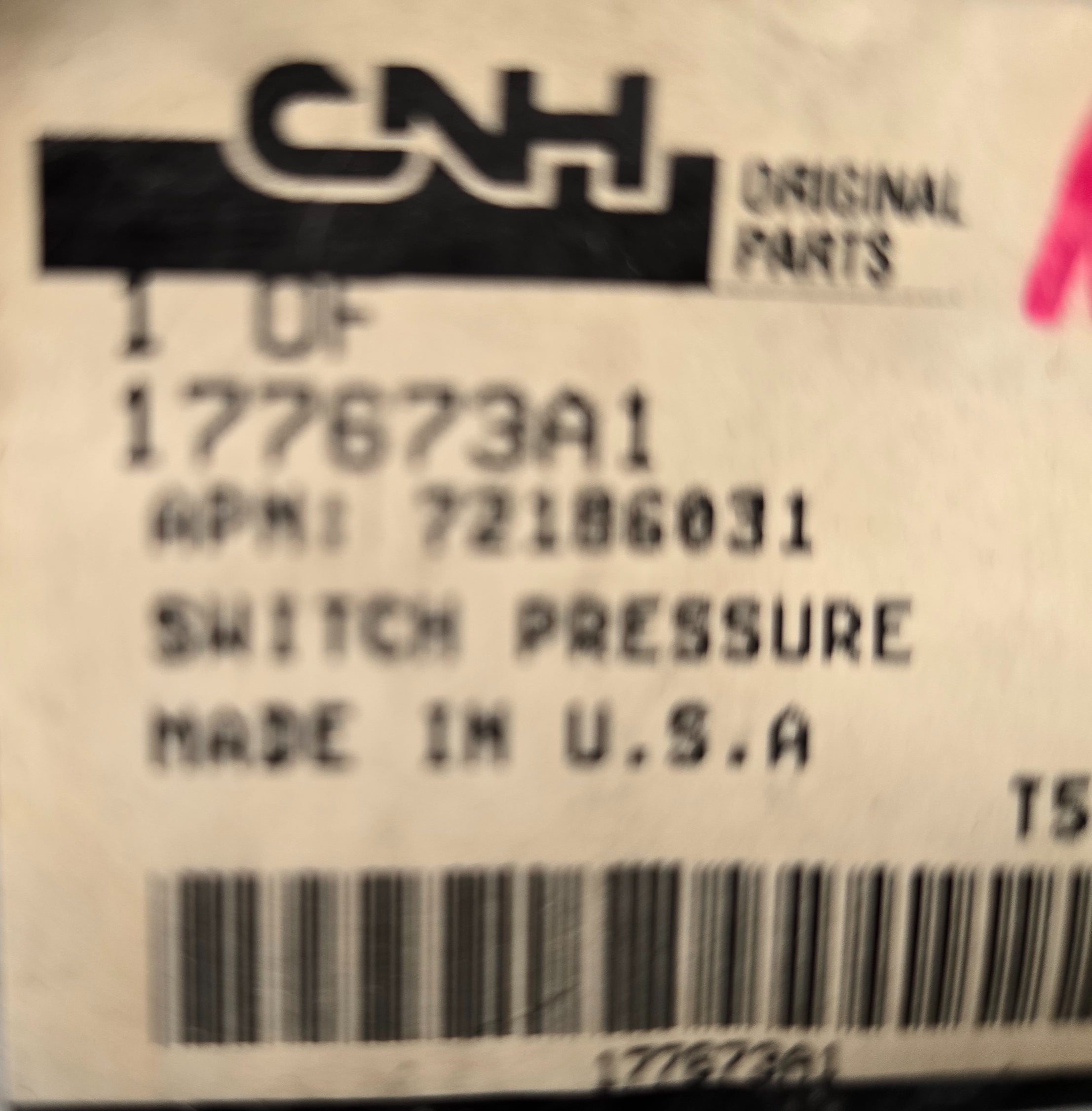 177673A1 |CNH PRESSURE SWITCH CASE / NEW HOLLAND