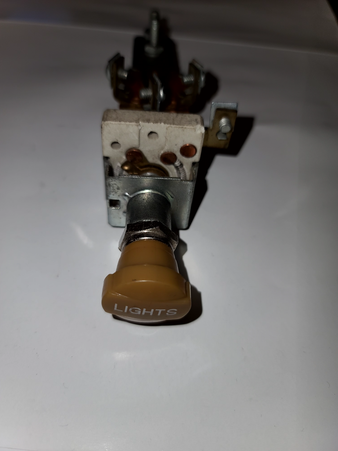 800 HD Headlight Switch w 20 Amp Breaker