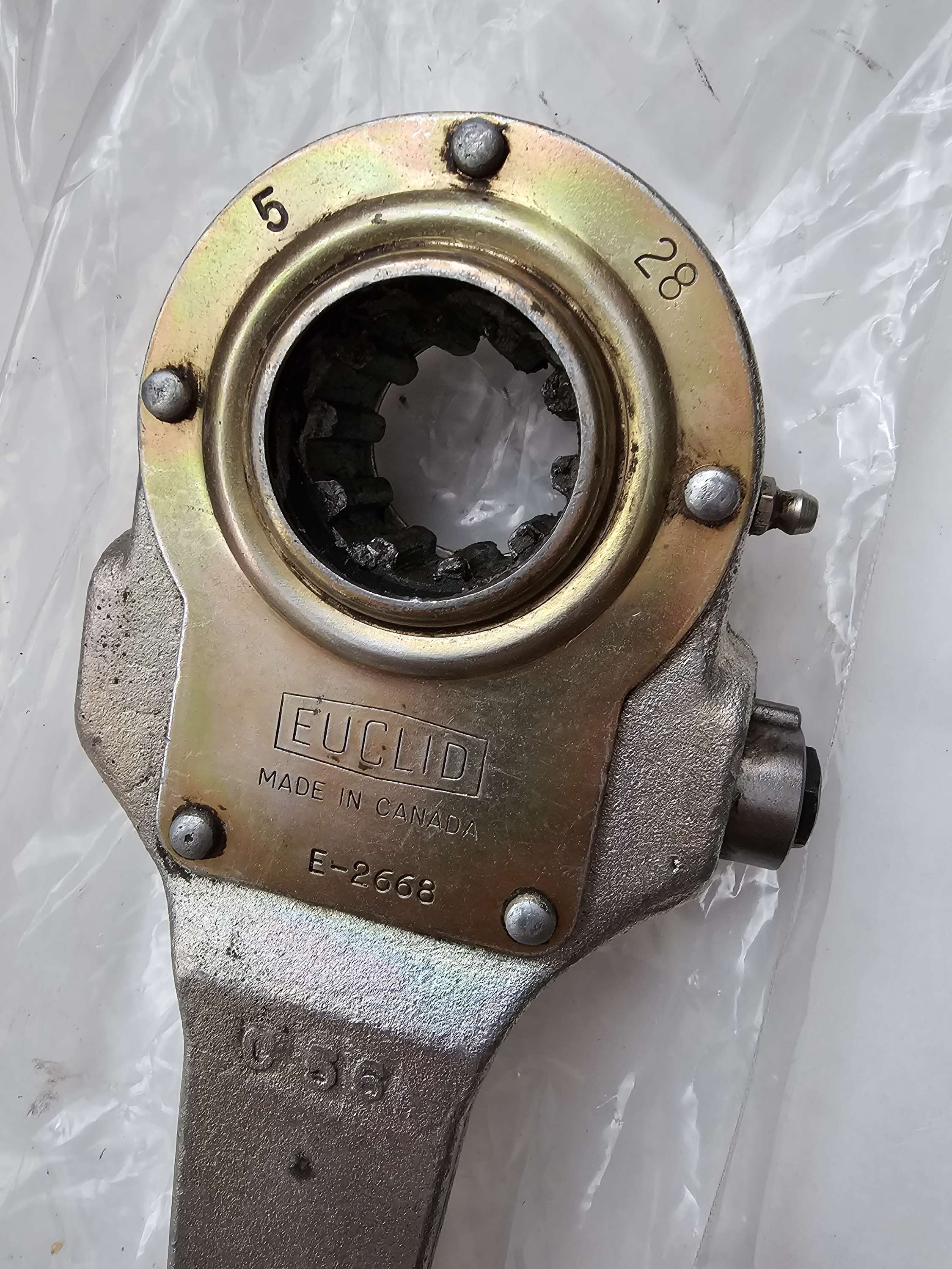 E-2668 10 Spline Offset Slack Adjuster Euclid