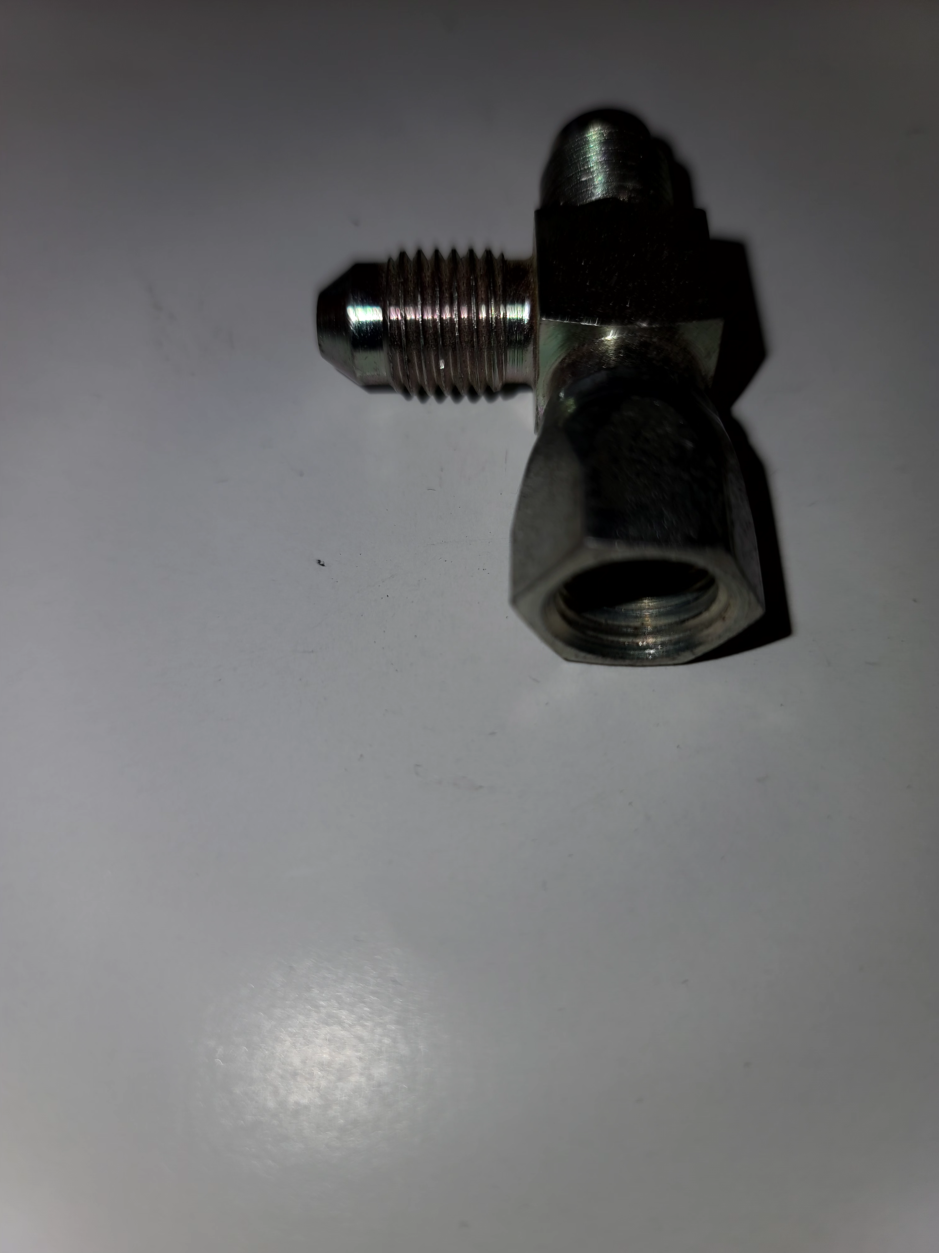 C5706X10X10X10 - 5/8 in. JIC Female Swivel Run Tee
