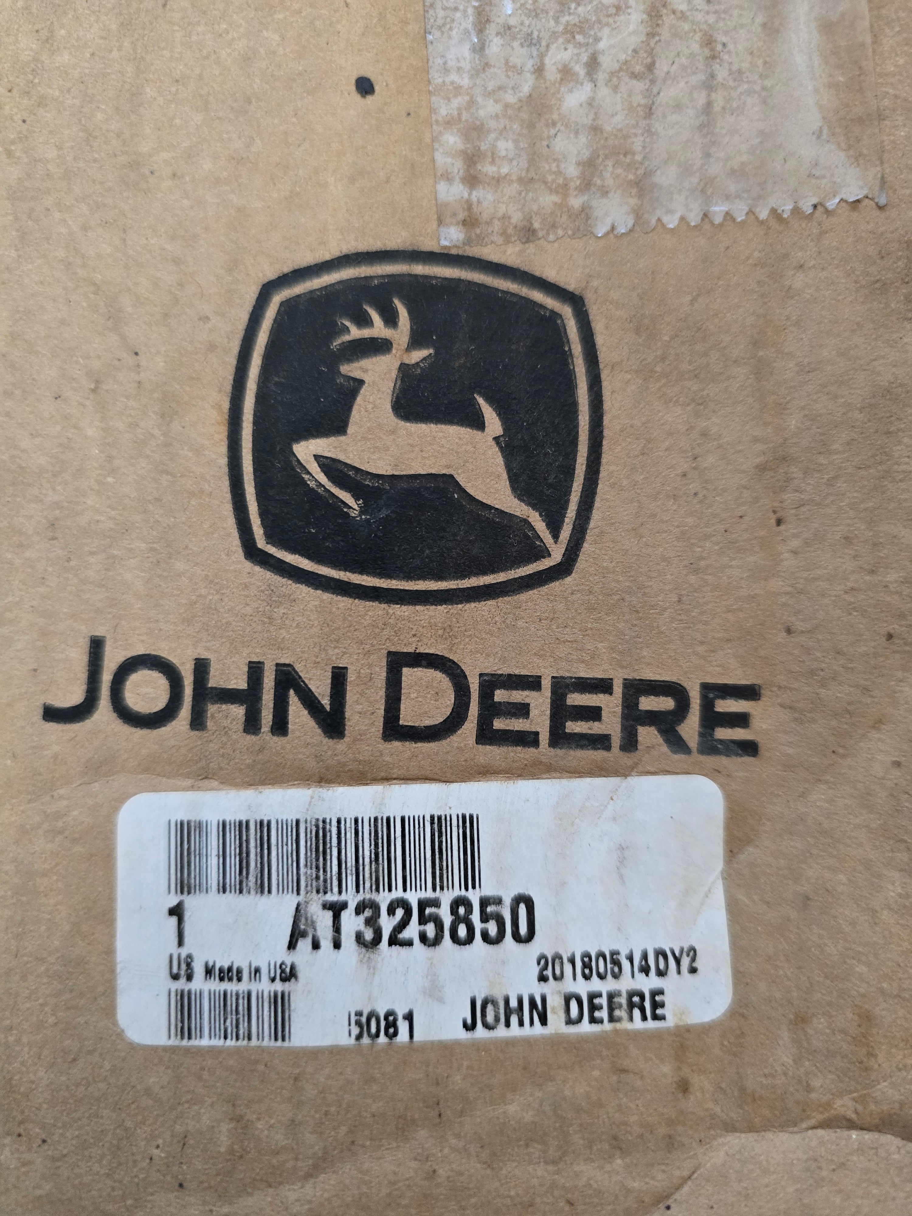 AT325850 John Deere Non Re-Lubrication / Bolt-On Pivot Pin