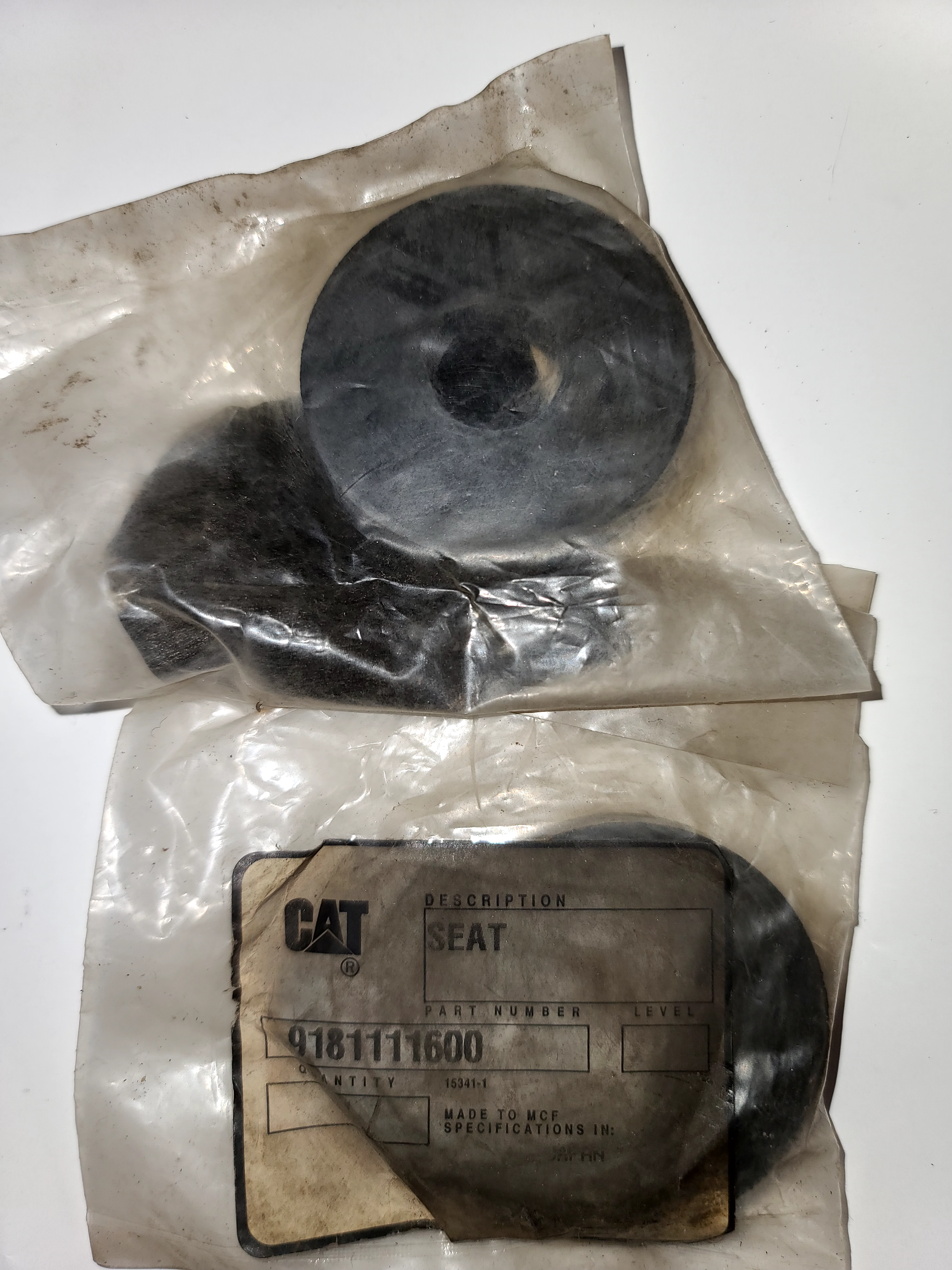9181111600 CAT - Mitsubishi 9181111600 Seat Rubber MountS