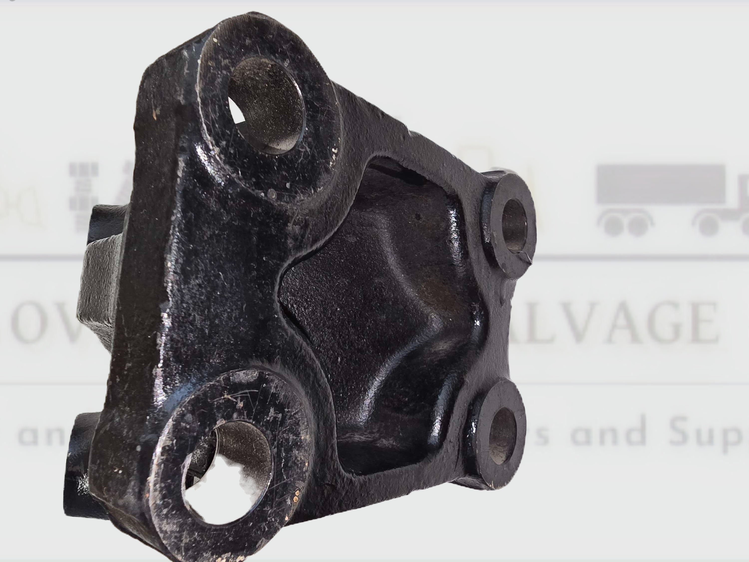 Bell Housing Bracket Right Hand Mack 158GB4608 Engine Mount