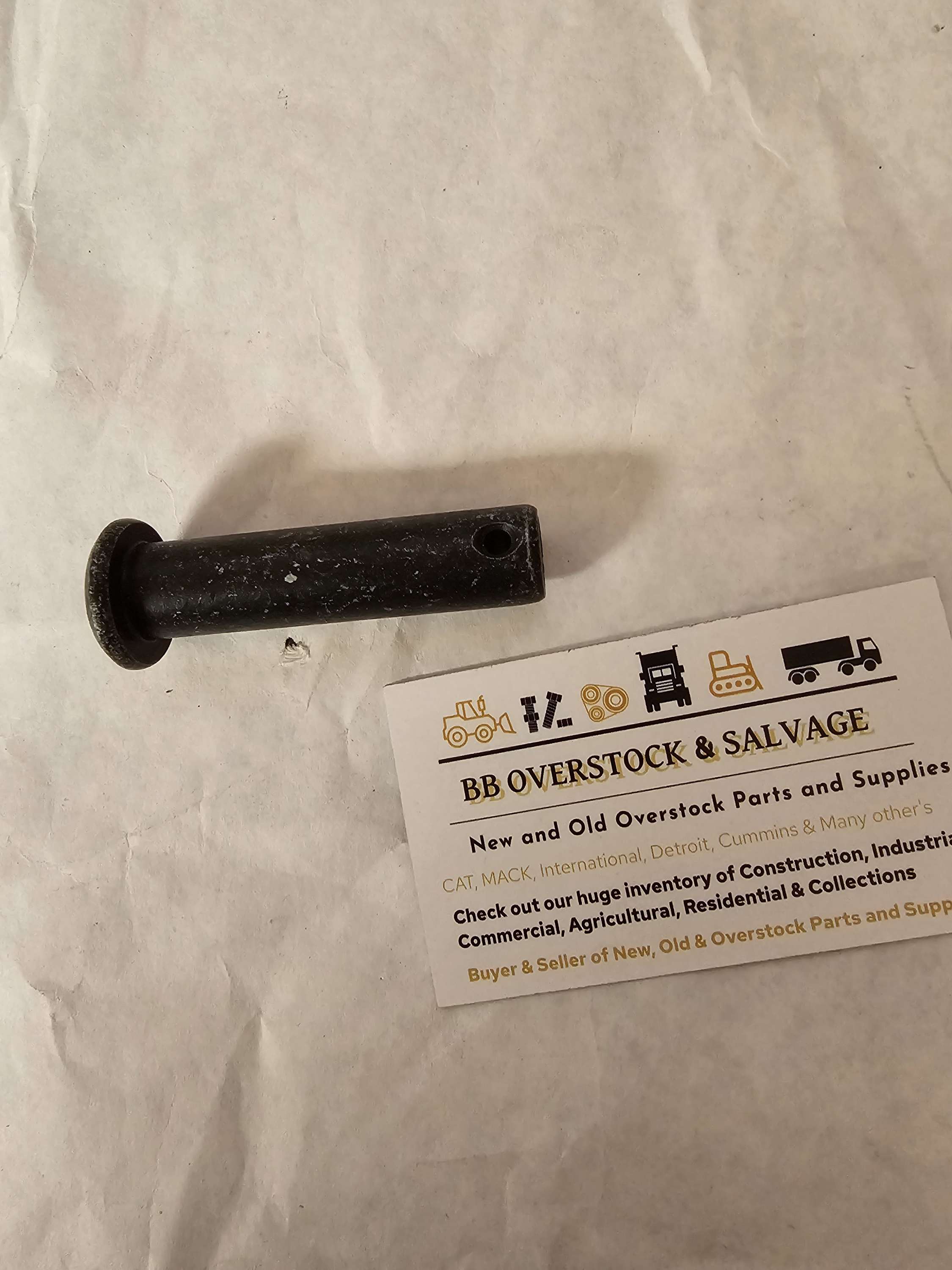 974907 Clevis Pin Tank Strap Mack