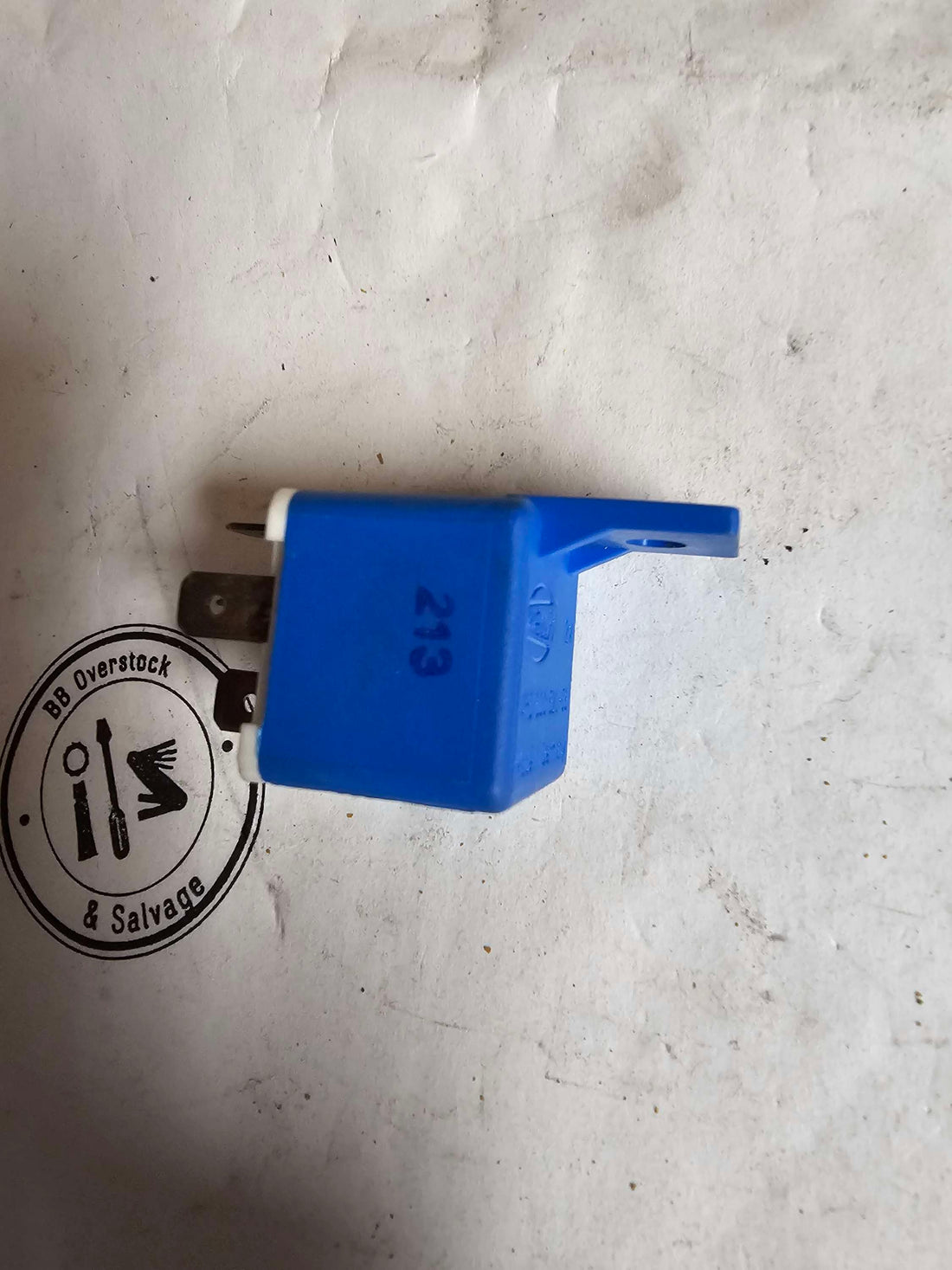 3607384C1 Relay International