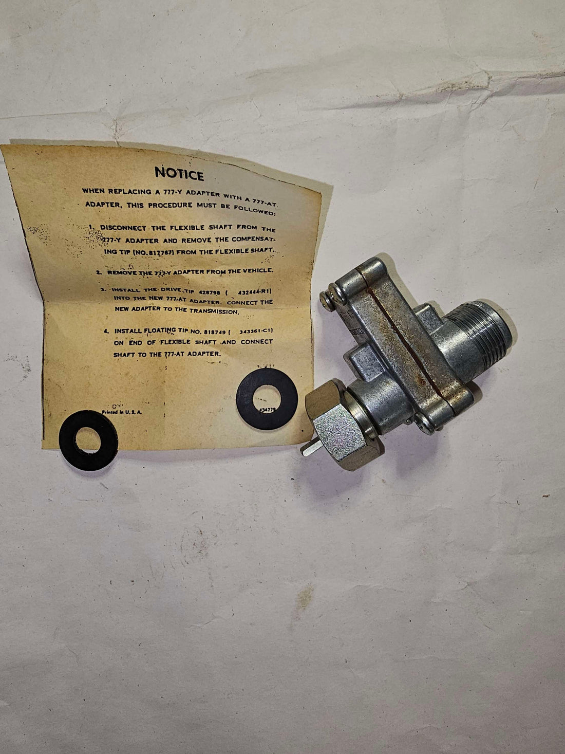 492743C91 Sensor Adapt International Truck Repair Part
