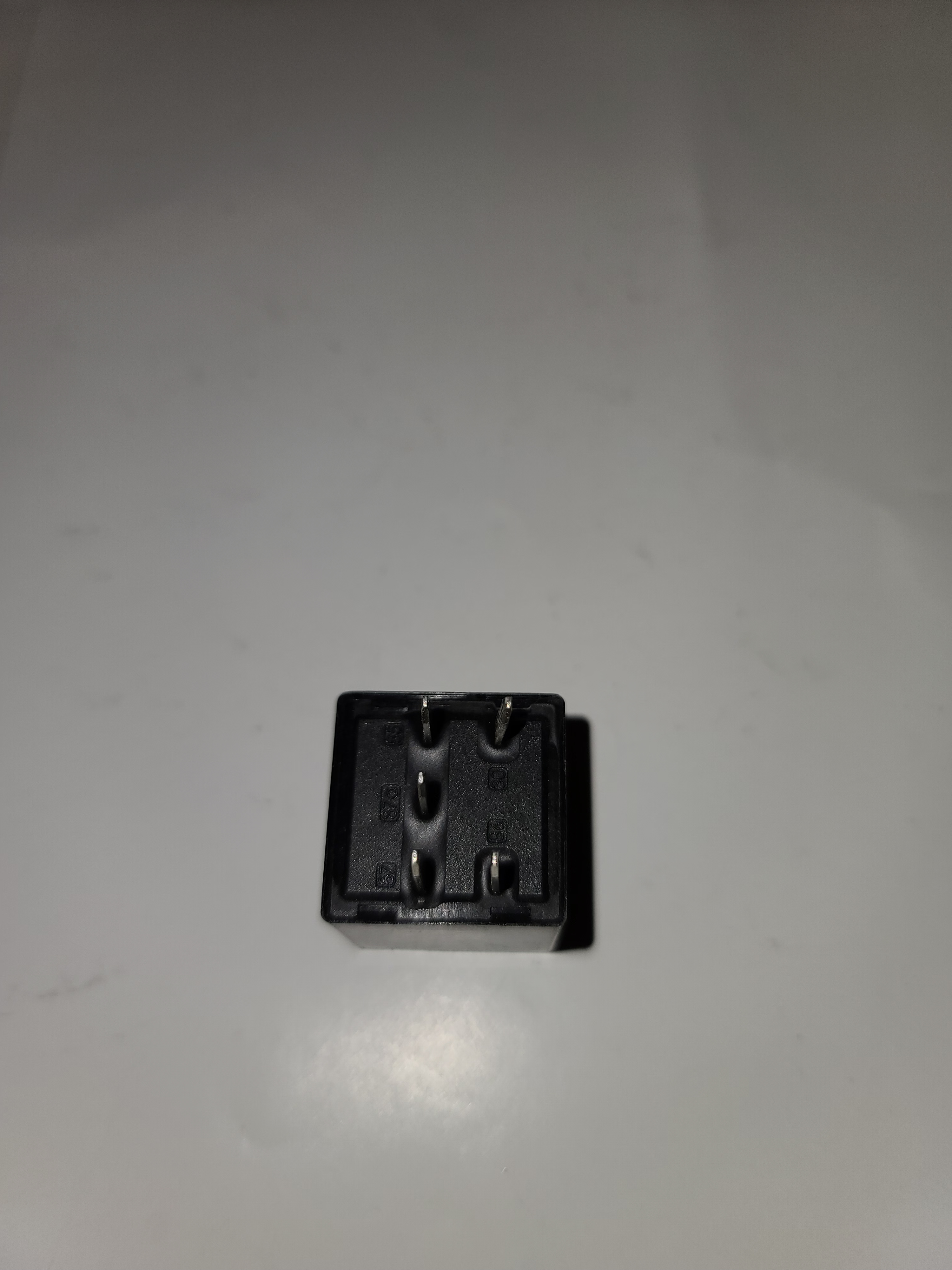Mack ZMR2148M/25195226 Relay