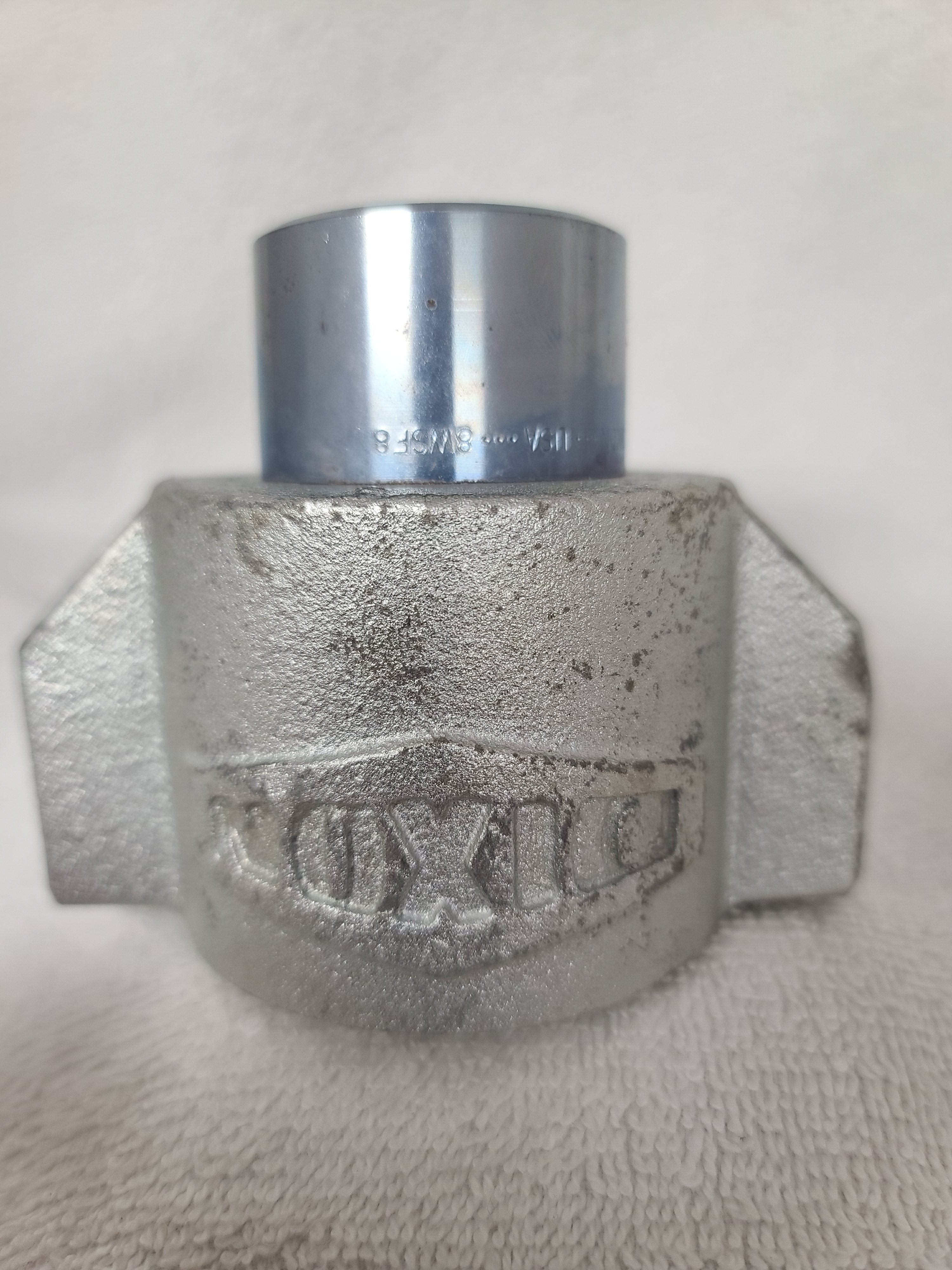 8wsf8-dixon-1-steel-ws-series-high-pressure-coupler-1-11-1-2-nptf-thread