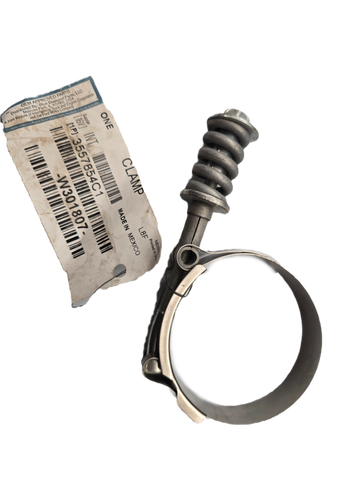 3557854C1 | International Spring Clamp Heat Exchanger Navistar