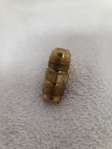 42X10 Brass Flare Union