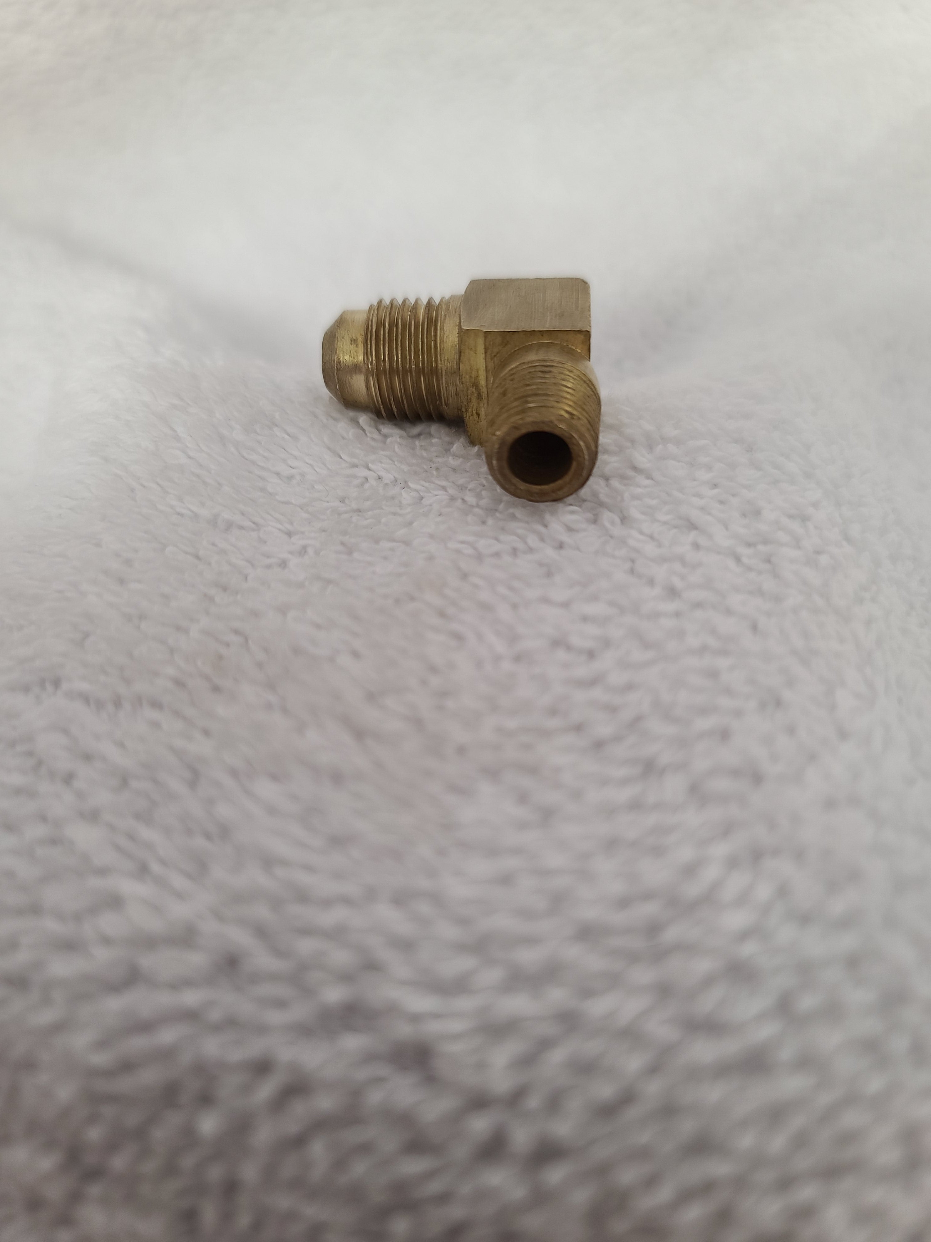 49x8x4 SAE*45 90deg. Brass Elbow