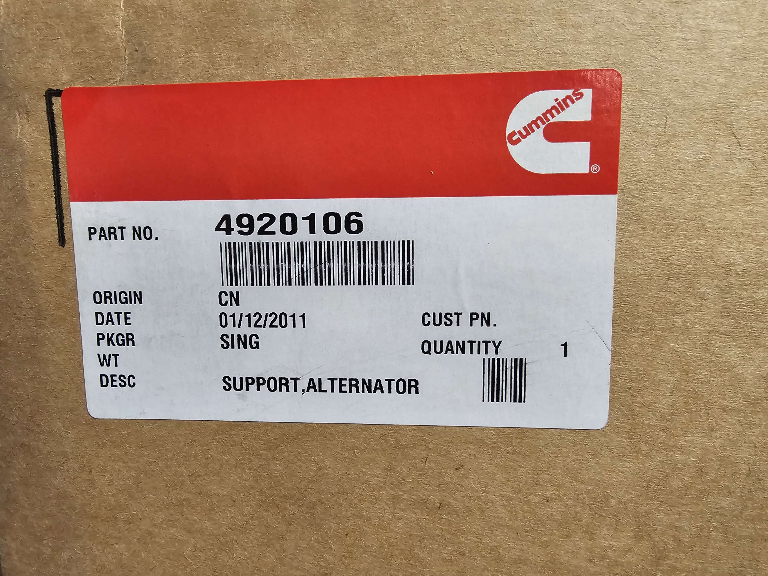 4920106 Support Alternator Cummins