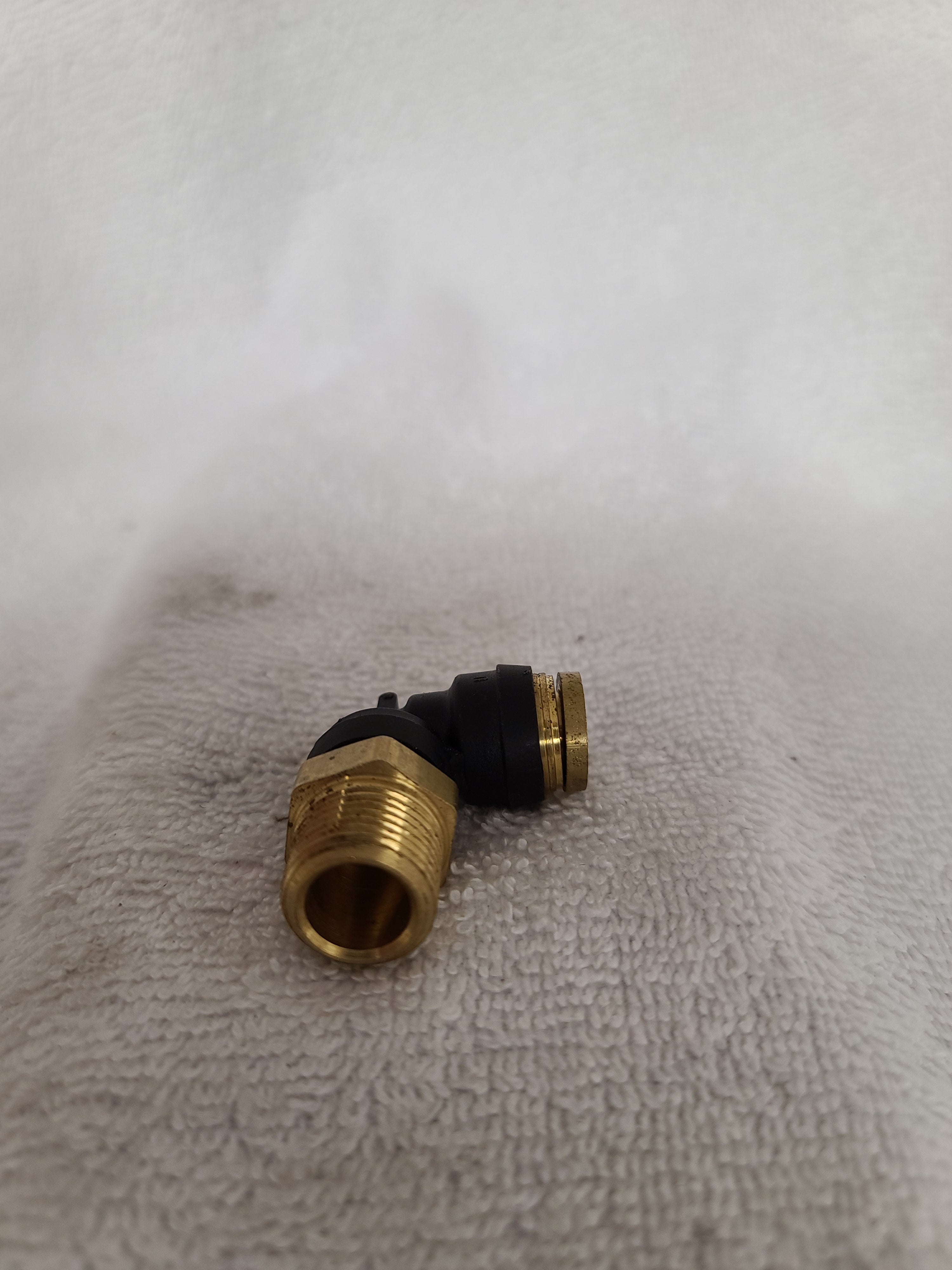 369ptc-6-8 parker-90-male-elbow-12-in-