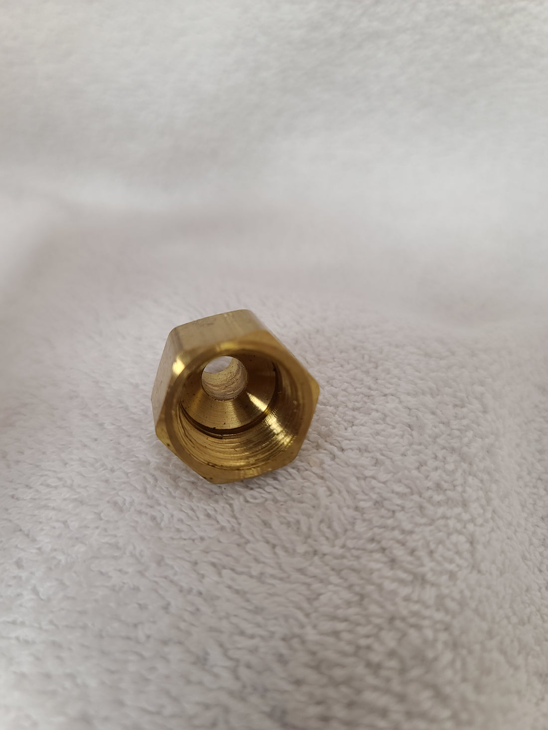 1/2"F x 1/4"M Brass Pipe Adapter