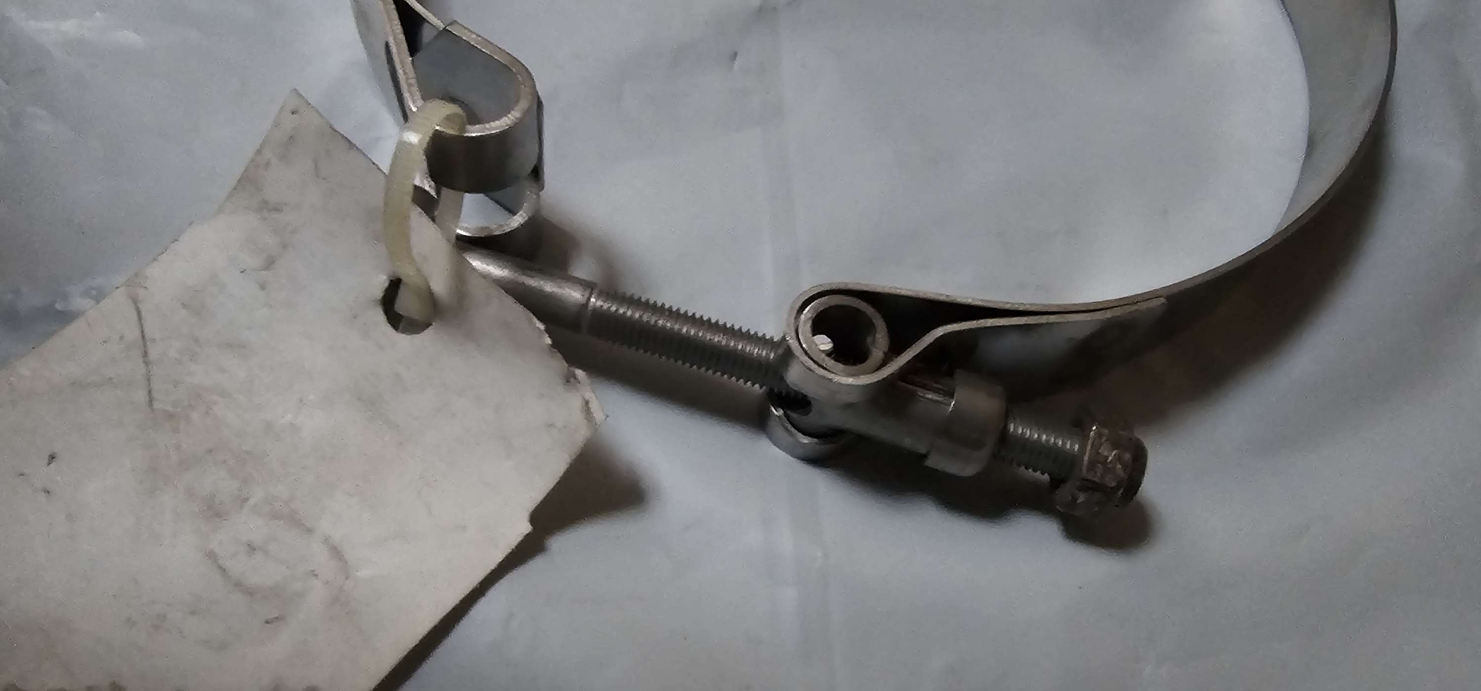 3671220C1 T-Bolt Clamp Exh HS International Navistar