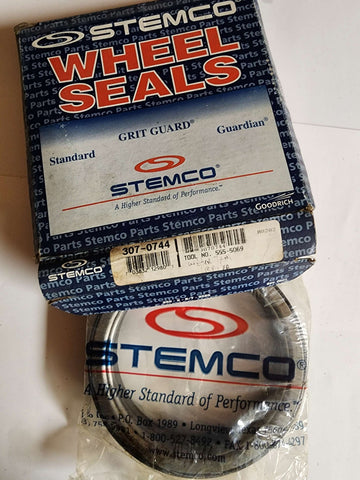 307-0744 Stemco Wheel Seal