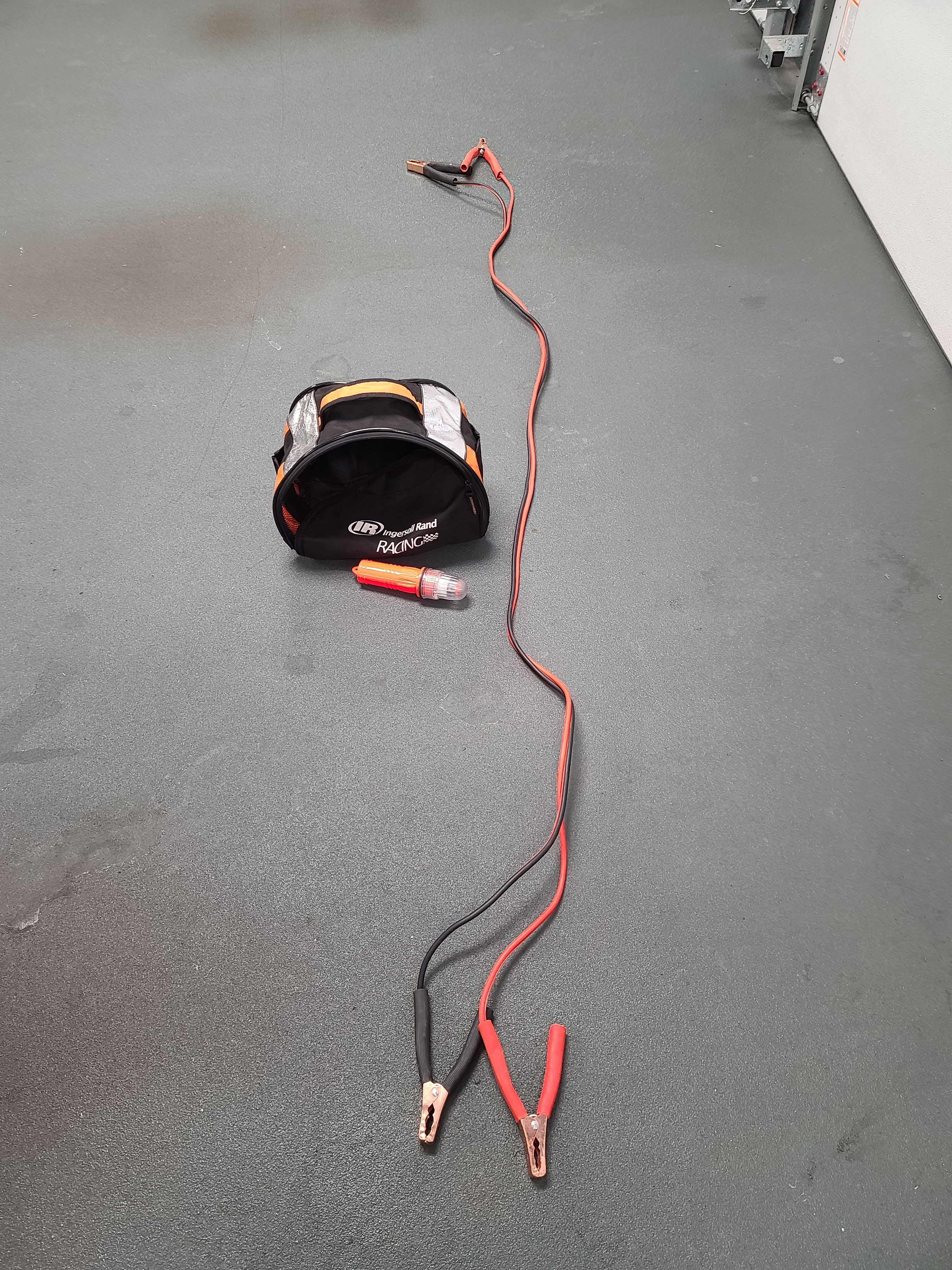 Roadside Emergency Kit w 7'Jumper Cables