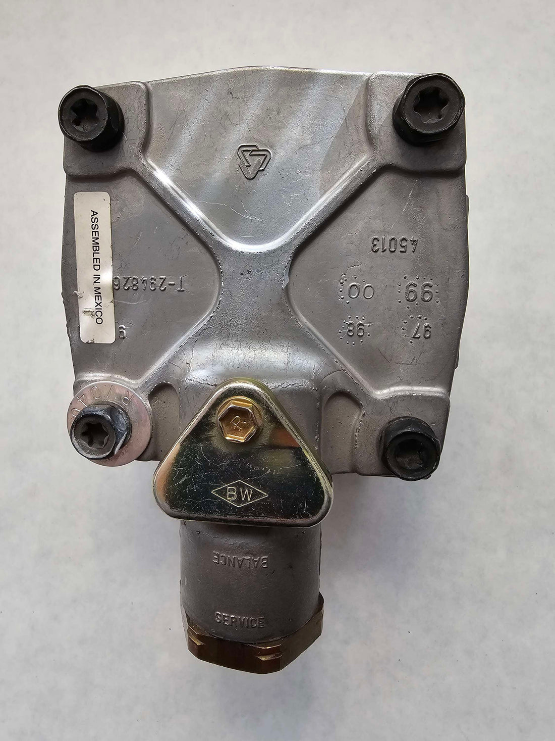 103028 R-14 Relay Valve S-8255A