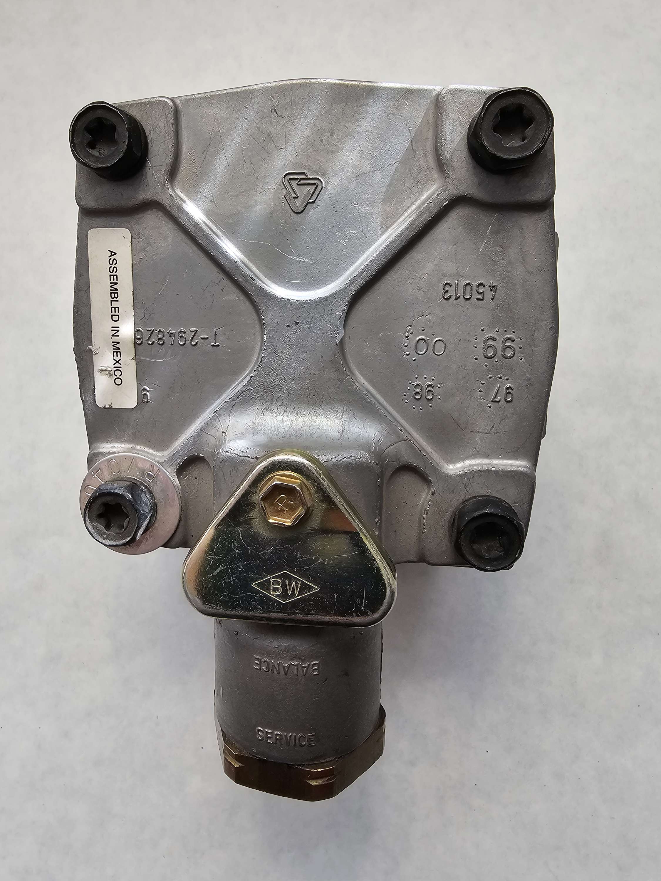103028 R-14 Relay Valve S-8255A