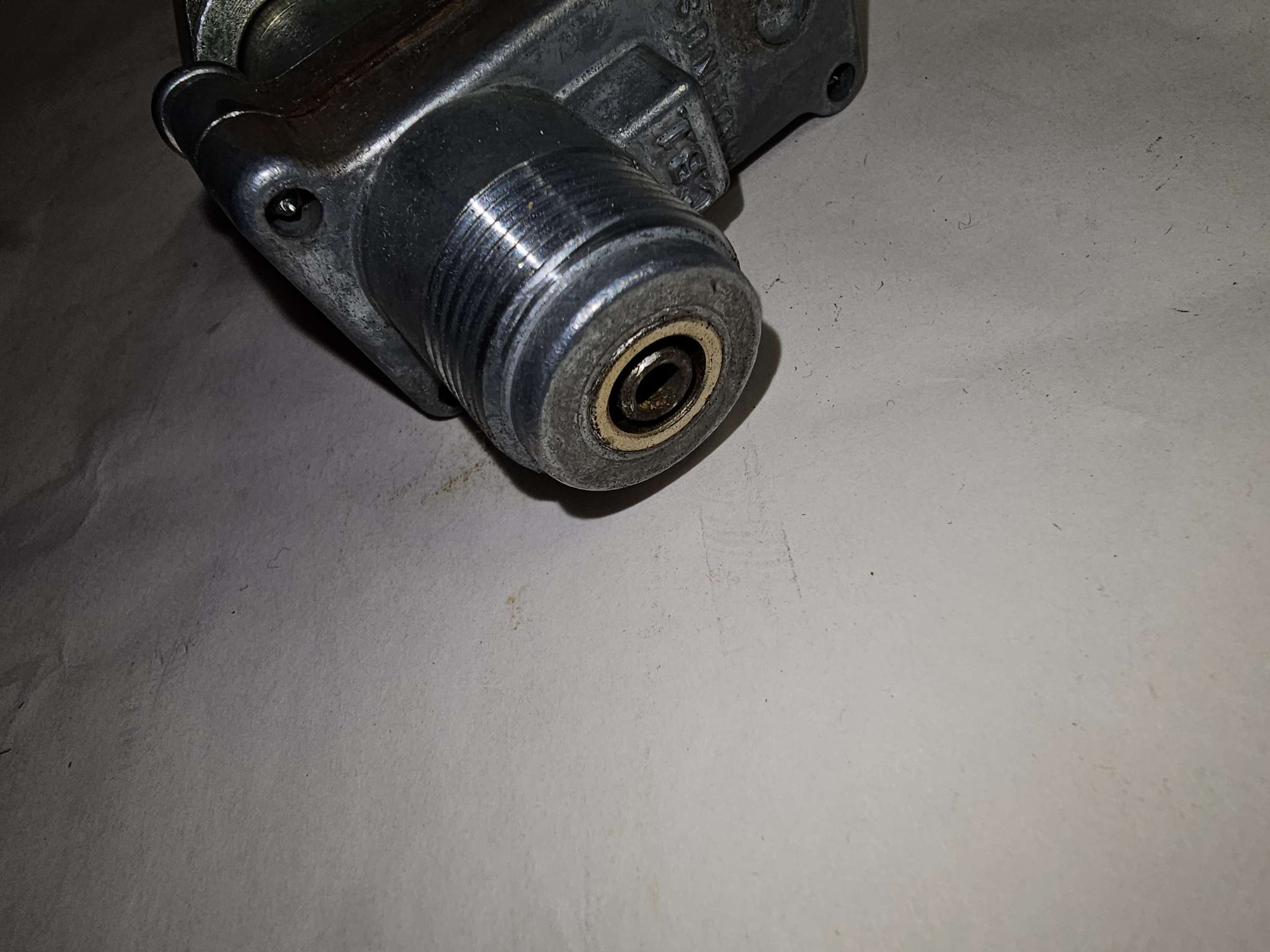492743C91 Sensor Adapt International Truck Repair Part