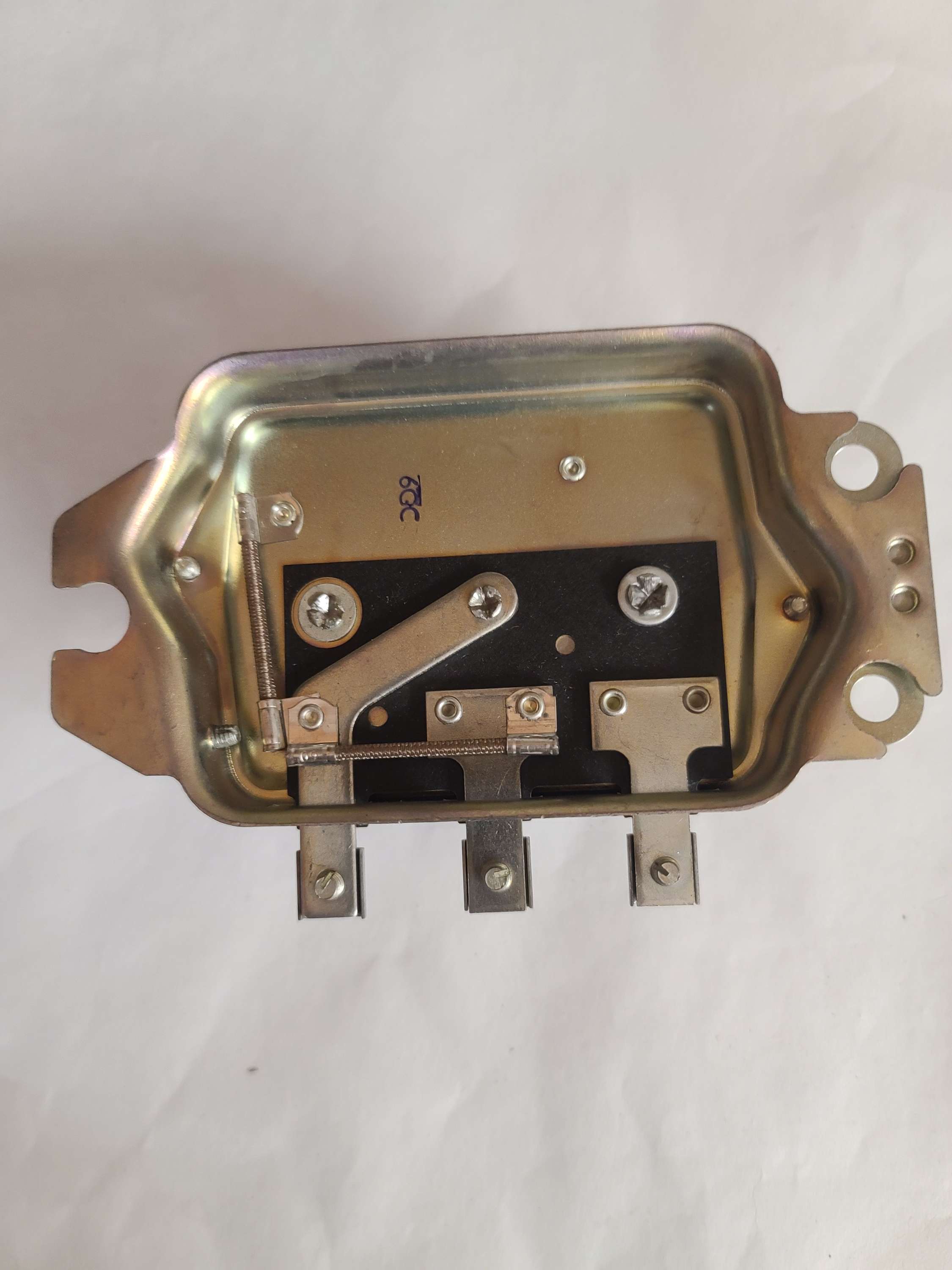 R-159 Voltage Regulator BWD