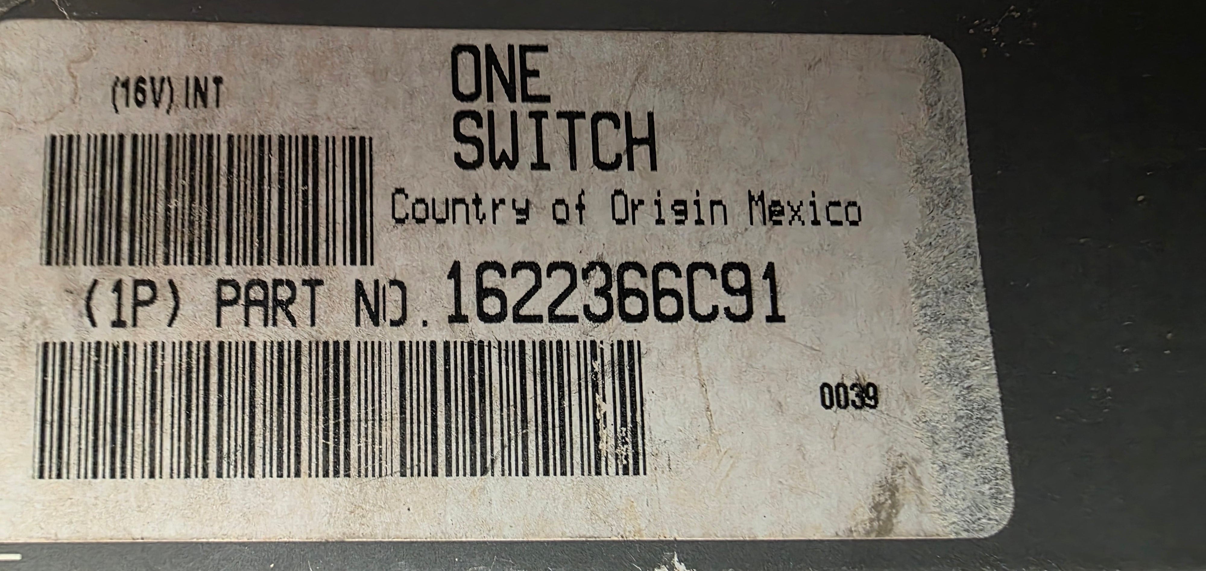 1622366C91 Genuine International 
Navistar Cruise Control Clutch Switch
OEM Package with Label